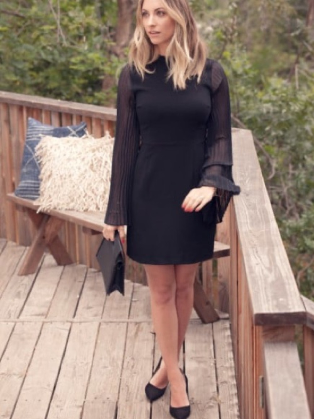 Cupcakes and Cashmere Yasmina Pleated Bell Sleeve Mini Dress | Black | 8